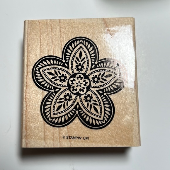 Stampin' Up! Other - Stampin Up Triple Treat Flower Stamp‎